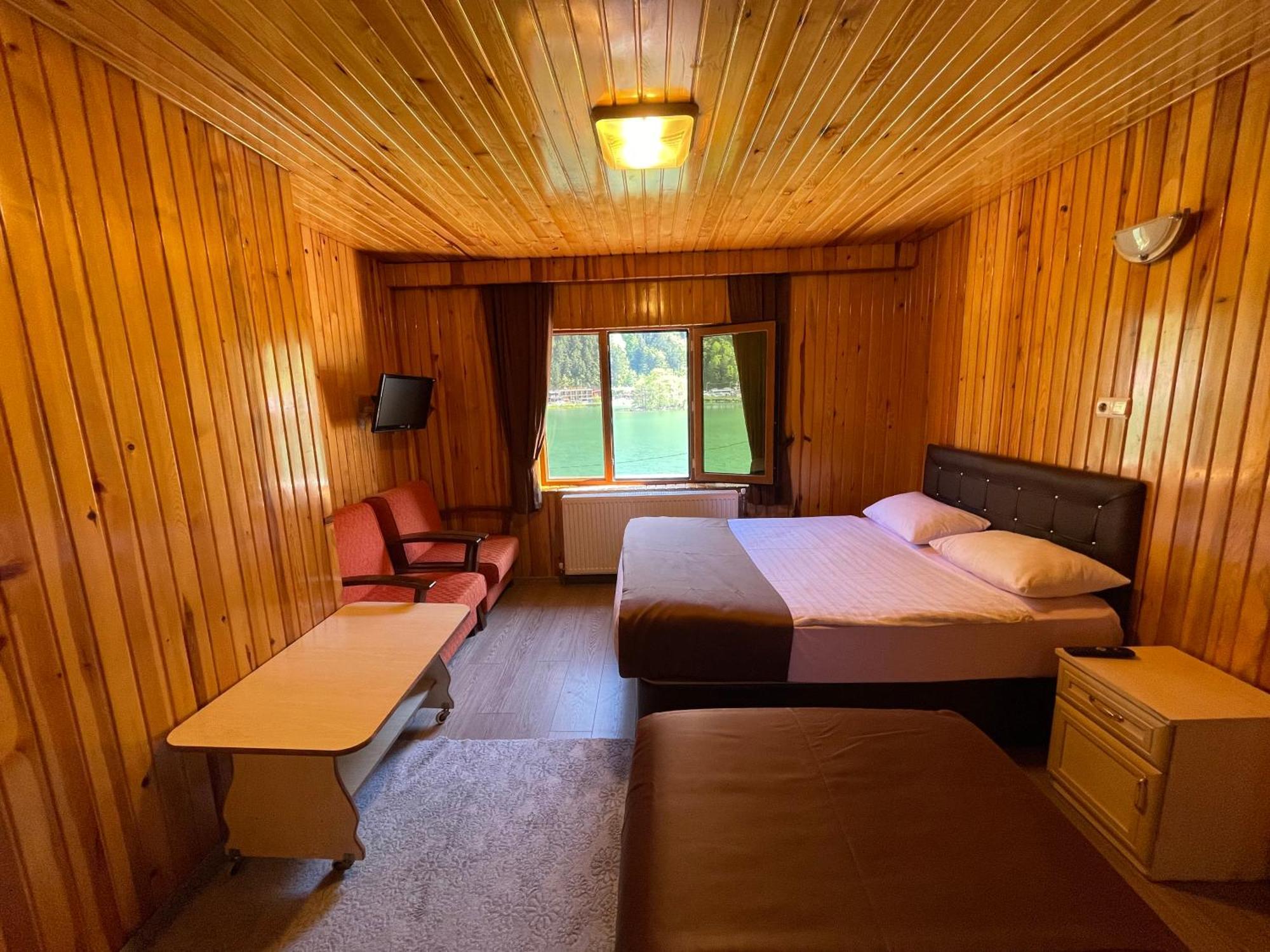 Ozkan Otel Uzungöl Exterior foto